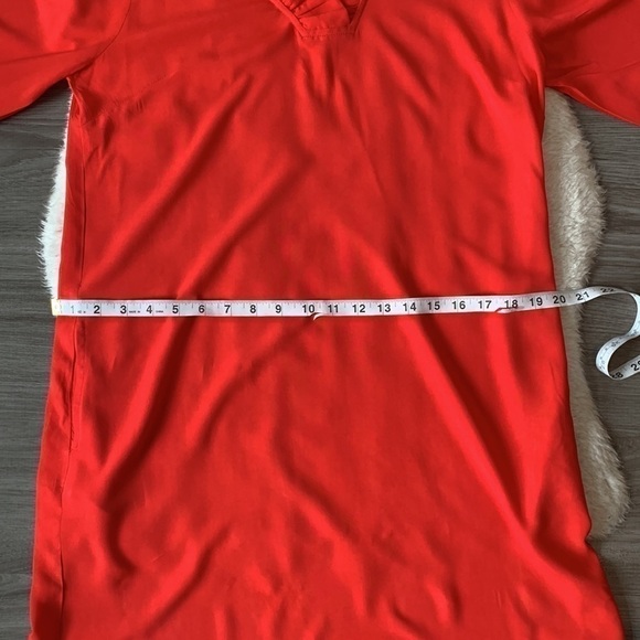 New! Crown & Ivy Red Ruffle Neck Shift Dress Size Small - Picture 14 of 16